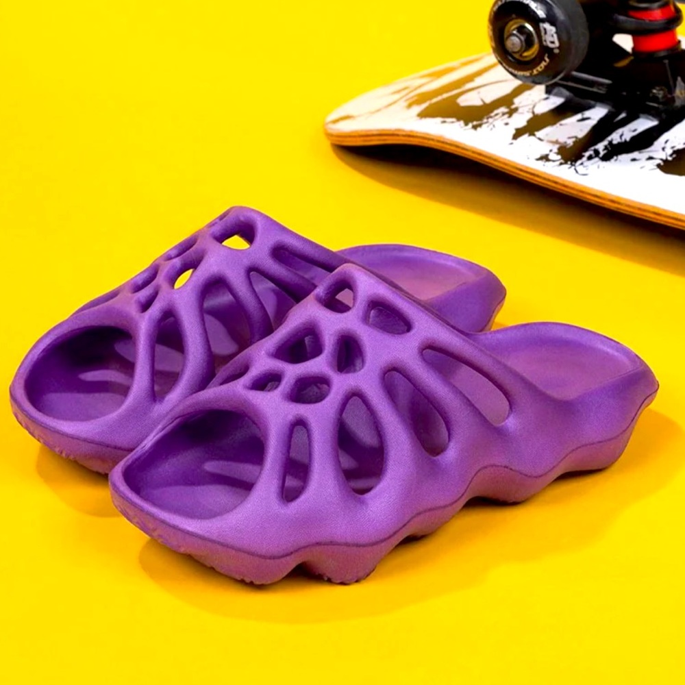 The Patterned Cloud Cushion Slides for MEN/WOMEN